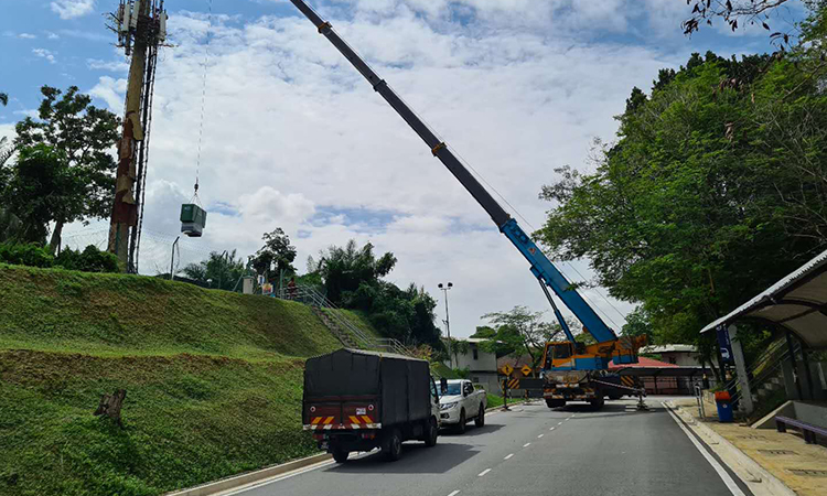G&eacute;n&eacute;rateurs de la Mecque pour la station de base Telecom